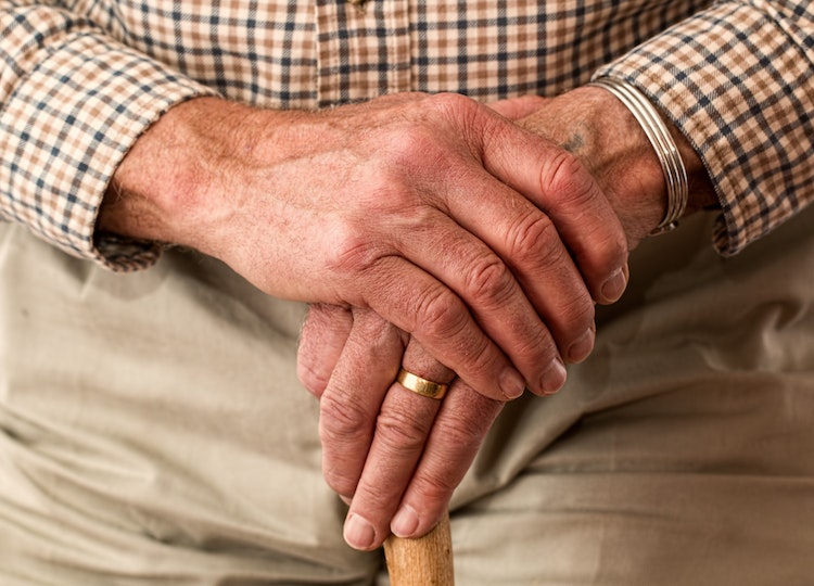 assistenza domiciliare per gli anziani